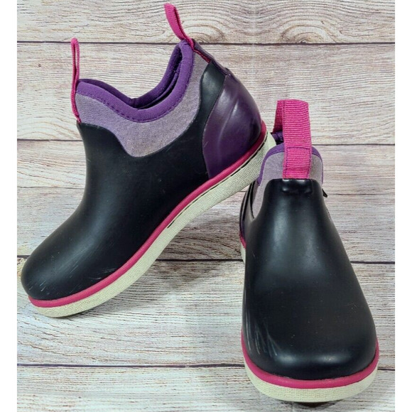 Bogs Other - Bogs Waterproof Ankle Boots Kid's Toddler Size 10.5 US Black Pink Purple
